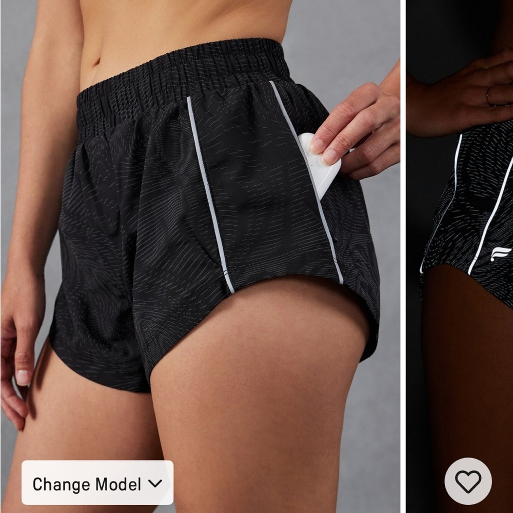 Fabletics - Full Speed Mid-rise Run Short